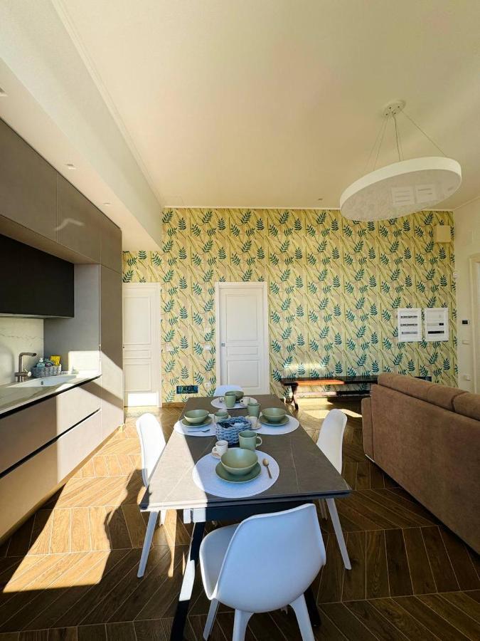Alocasia Luxury Stay Salerno Exterior foto